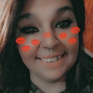 Meet your Posher, Cassie